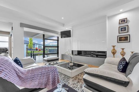 Photo of property in 5 Hillpark Drive, Pokeno, 2402