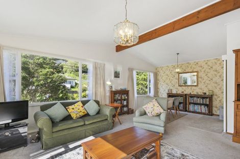 Photo of property in 143 Parkvale Road, Karori, Wellington, 6012