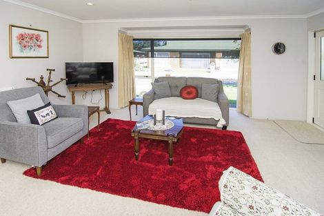Photo of property in Holdsworth Villas, 59/2 William Donald Drive, Solway, Masterton, 5810