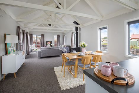 Photo of property in 76 Ashworth Street, Alexandra, 9320