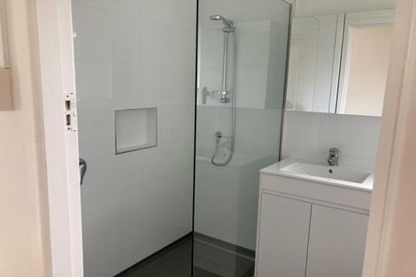 Photo of property in 6 Koromiko Street, New Lynn, Auckland, 0600