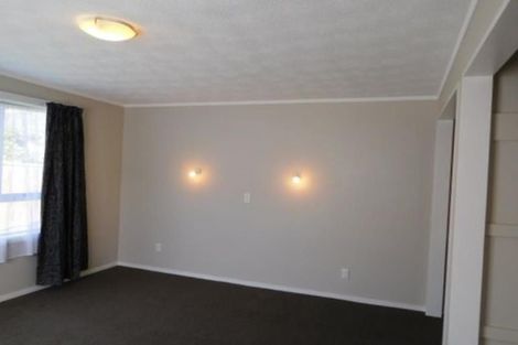 Photo of property in 82 Hewer Crescent, Naenae, Lower Hutt, 5011