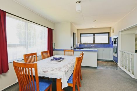 Photo of property in 42 Spriggs Crescent, Greenmeadows, Napier, 4112