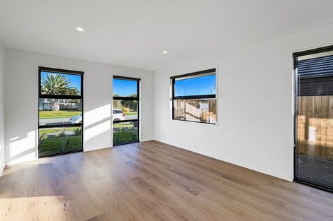Photo of property in 161 Milns Road, Halswell, Christchurch, 8025