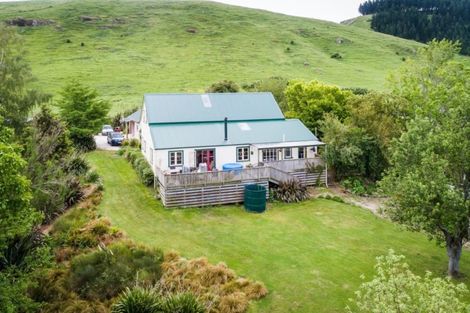 Photo of property in 2269 State Highway 2, Te Hauke, Hastings, 4178
