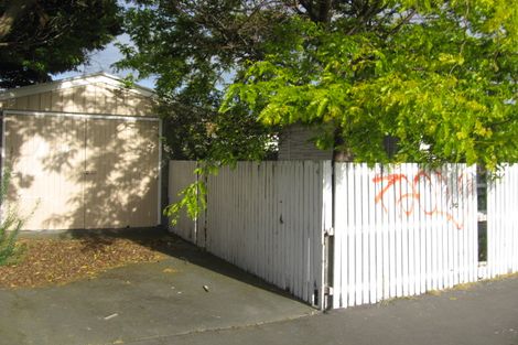 Photo of property in 2/4 Quinns Road, Shirley, Christchurch, 8013