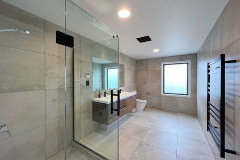 Photo of property in 2 Luff Place, Long Bay, Auckland, 0630