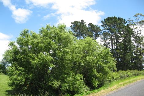 Photo of property in 169 Bombay Road, Bombay, 2675