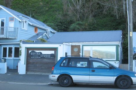 Photo of property in 171 Marine Parade, Seatoun, Wellington, 6022