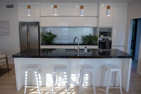 Photo of property in 1 Crompton Place, Orewa, 0931