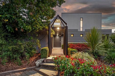 Photo of property in 8 Harrods Court, Ilam, Christchurch, 8053