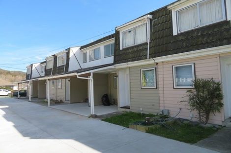 Photo of property in 99b Rata Street, Naenae, Lower Hutt, 5011