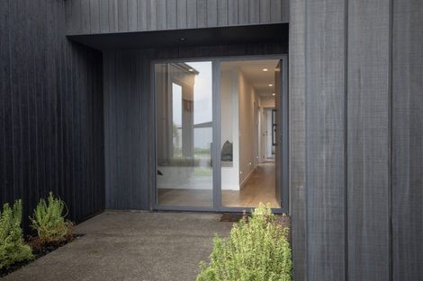 Photo of property in 18 Maataitai Road, Raglan, 3225