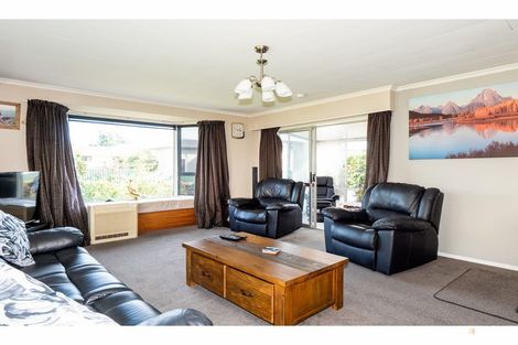 Photo of property in 25b Leonard Street, Waimate, 7924