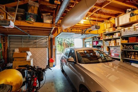 Photo of property in 6 Rosehill Road, Macandrew Bay, Dunedin, 9077