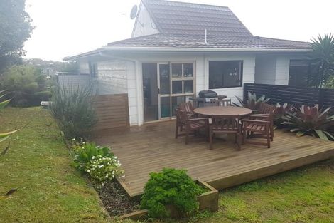 Photo of property in 2/24 Redwing Street, Browns Bay, Auckland, 0630
