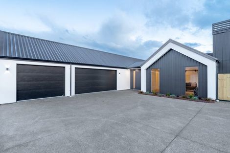 Photo of property in 145 Silver Peaks Drive, West Melton, 7618