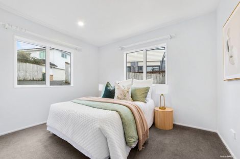 Photo of property in 65 Zara Court, Windsor Park, Auckland, 0632