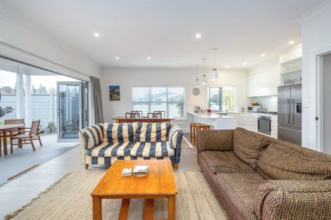 Photo of property in 1 Prendiville Lane, Greytown, 5712