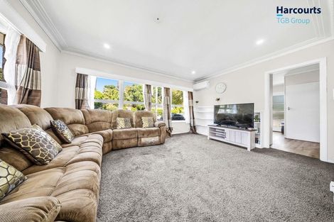 Photo of property in 1/32 Kelvyn Grove, Hillpark, Auckland, 2102