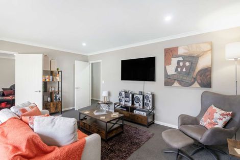 Photo of property in 52 Fairfield Way, Rolleston, 7614