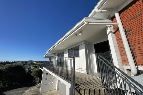 Photo of property in 38a Churchill Road, Murrays Bay, Auckland, 0630