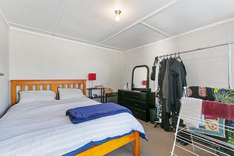 Photo of property in 14 Sandbrook Avenue, Otara, Auckland, 2023