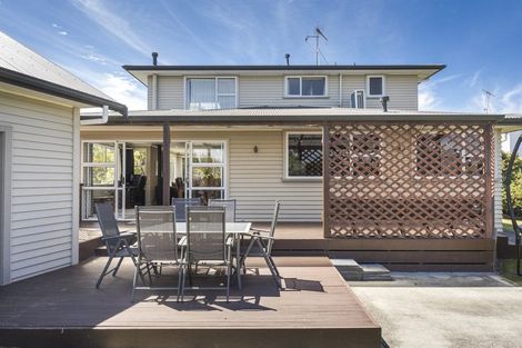 Photo of property in 5 Wairau Place, Kelvin Grove, Palmerston North, 4414