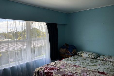 Photo of property in 1/8 Anne Road, Hillcrest, Auckland, 0627