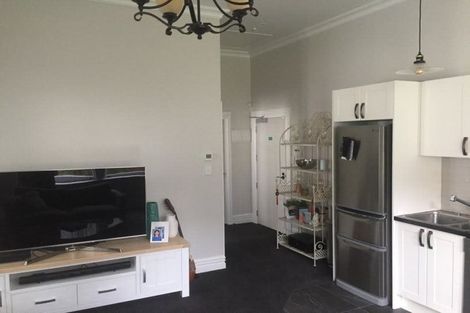 Photo of property in 15 Portland Crescent, Thorndon, Wellington, 6011