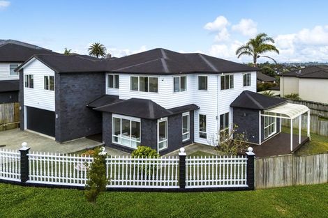 Photo of property in 79 San Valentino Drive, Henderson, Auckland, 0612