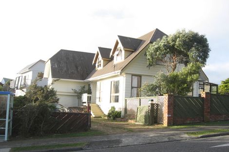 Photo of property in 27 Mapplebeck Street, Titahi Bay, Porirua, 5022