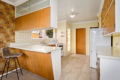 Photo of property in 10 Rembrandt Avenue, Tawa, Wellington, 5028