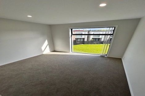 Photo of property in 11 Tima Lane, Mangere Bridge, Auckland, 2022