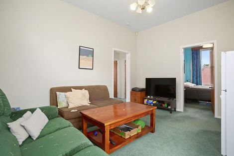Photo of property in 9 Apuka Street, Brooklyn, Wellington, 6021