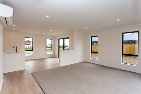 Photo of property in 39 Ridgeland Way, West Melton, 7618