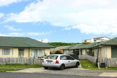 Photo of property in 70a Robert Skelton Place, Clendon Park, Auckland, 2103