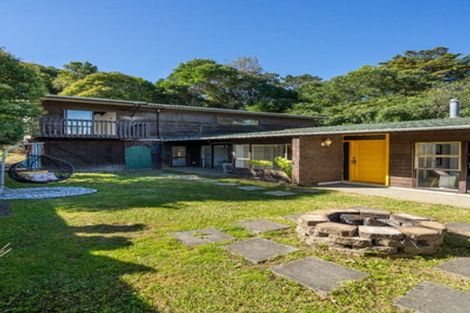 Photo of property in 789a Beach Road, Browns Bay, Auckland, 0630