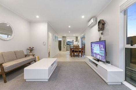 Photo of property in 2 Flounder Road, Hobsonville, Auckland, 0616