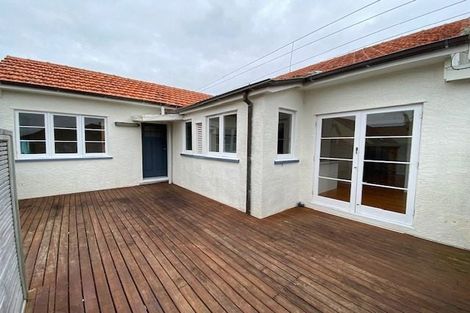 Photo of property in 1/72 Nile Road, Milford, Auckland, 0620