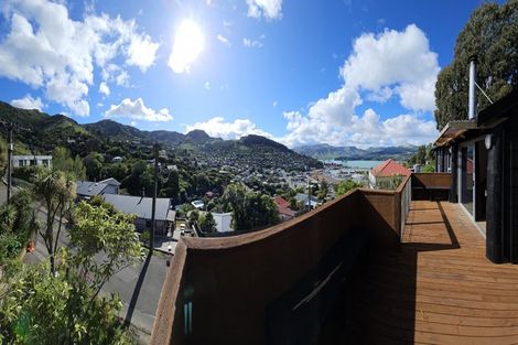 Photo of property in 35 Ticehurst Road, Lyttelton, 8082