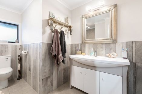 Photo of property in 97f Poplar Lane, Edgecumbe, Whakatane, 3192