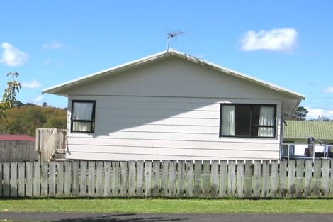 Photo of property in 86 Chislehurst Street, Henderson, Auckland, 0612