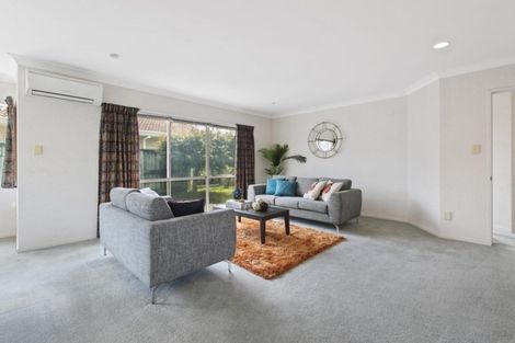 Photo of property in 7a Lilac Place, Otumoetai, Tauranga, 3110