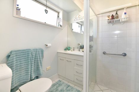 Photo of property in 9 Robinia Place, Snells Beach, 0920