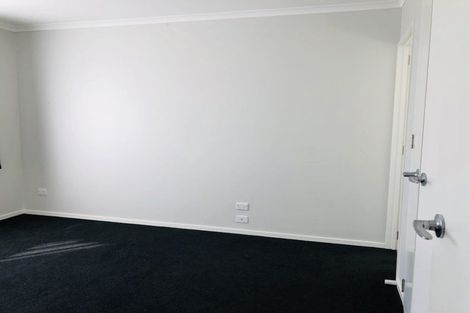 Photo of property in 15 Udall Place, Bucklands Beach, Auckland, 2014