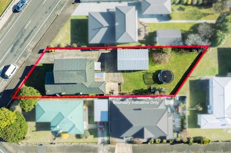 Photo of property in 45 Christian Street, Dannevirke, 4930