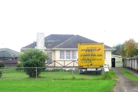 Photo of property in 5 Pembroke Street, Papatoetoe, Auckland, 2025