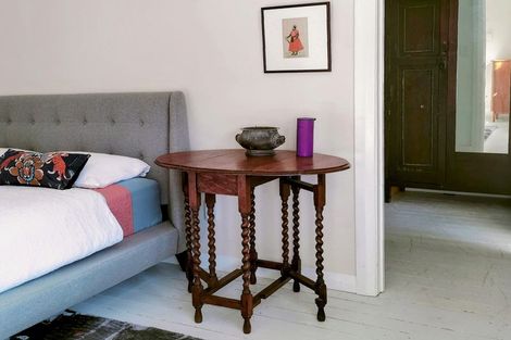 Photo of property in 127 Muritai Road, Eastbourne, Lower Hutt, 5013