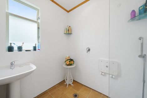 Photo of property in 11a Meadows Avenue, Waiwhetu, Lower Hutt, 5010